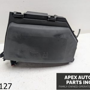 OEM 2009 Land Rover LR2 3.2L Fuse Box Engine