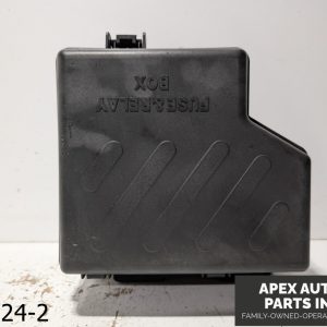 OEM 2010 Hyundai Santa Fe 3.5L Engine Relay Fuse Box Block Assembly