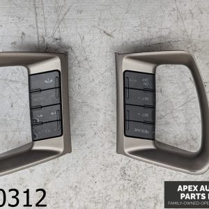 OEM 2010 Lincoln MKT 3.5L STEERING WHEEL CRUISE CONTROL SWITCH