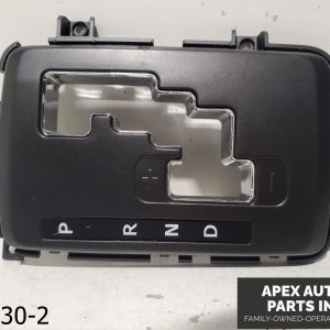 OEM 2011-2013 Kia Sorento 2.4L Center Console Mounted Shifter Indicator Shift