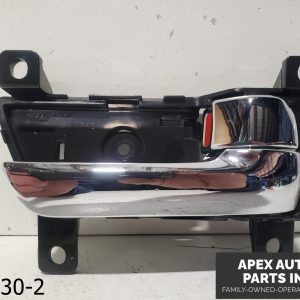 OEM 2011-2013 Kia Sorento 2.4L Right Passenger Side Interior Door Handle