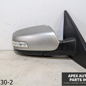 OEM 2011-2015 KIA Sorento 2.4L Passenger Right Side View Door Mirror Light