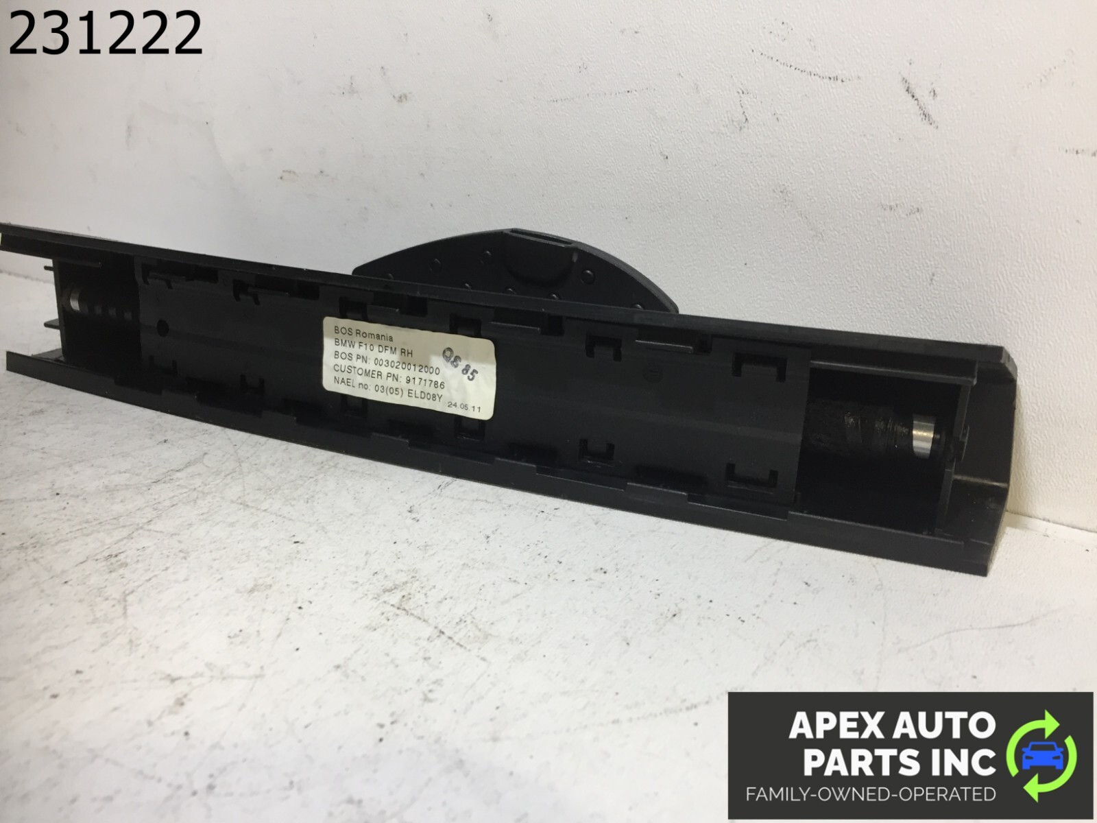 OEM 2011 BMW 550i LEFT REAR DOOR QUARTER WINDOW PRIVACY SUN SHADE - Image 6