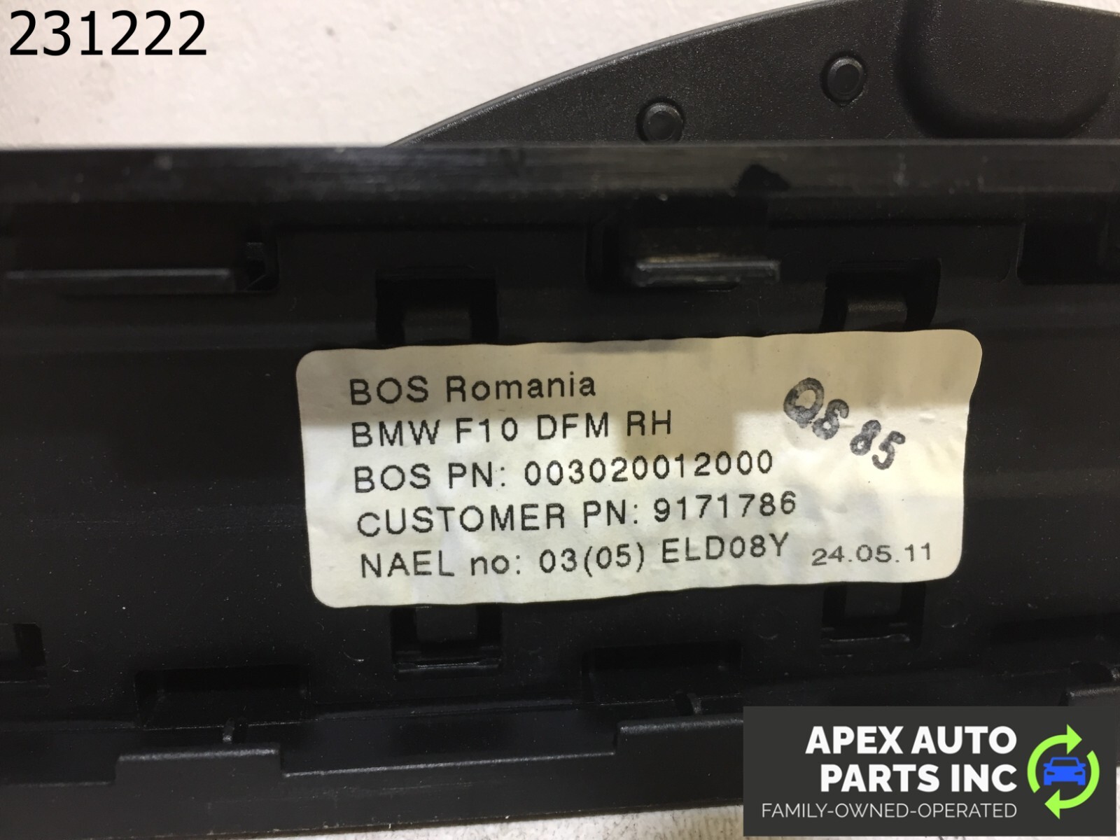 OEM 2011 BMW 550i LEFT REAR DOOR QUARTER WINDOW PRIVACY SUN SHADE - Image 7