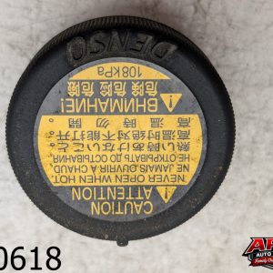 OEM 2011 Toyota Prius 1.8L RADIATOR OVERFLOW COOLANT RESERVOIR TANK CAP COVER