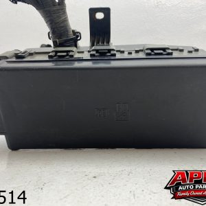 OEM 2012 Ford Mustang 3.7L ENGINE COMPARTMENT FUSE RELAY JUNCTION BOX