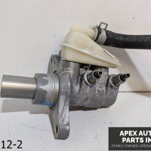 OEM 2013-2015 Infiniti JX35 3.5L BRAKE MASTER BOOSTER CYLINDER RESERVOIR