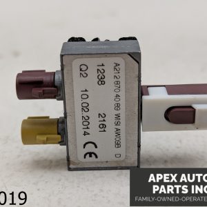 OEM 2013-2015 Mercedes GLK350 3.5L ANTENNA AMPLIFIER SPLITTER AMP MODULE UNIT