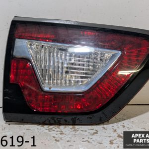 OEM 2013-2017 Chevrolet Traverse 3.6L Tailgate Liftgate Tail Light