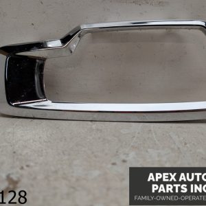 OEM 2013 GMC Terrain 2.4L SHFTER BEZEL