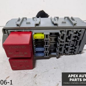 OEM 2014-2017 Fiat 500 1.4L Rear Fuse Block  Automatic