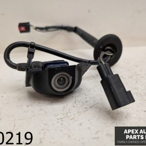 OEM 2014 Chrysler Town & Country 3.6L Rear Back UP Camera