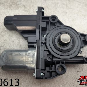 OEM 2014 Kia Cadenza 3.3L Front Door Window Motor Driver Left