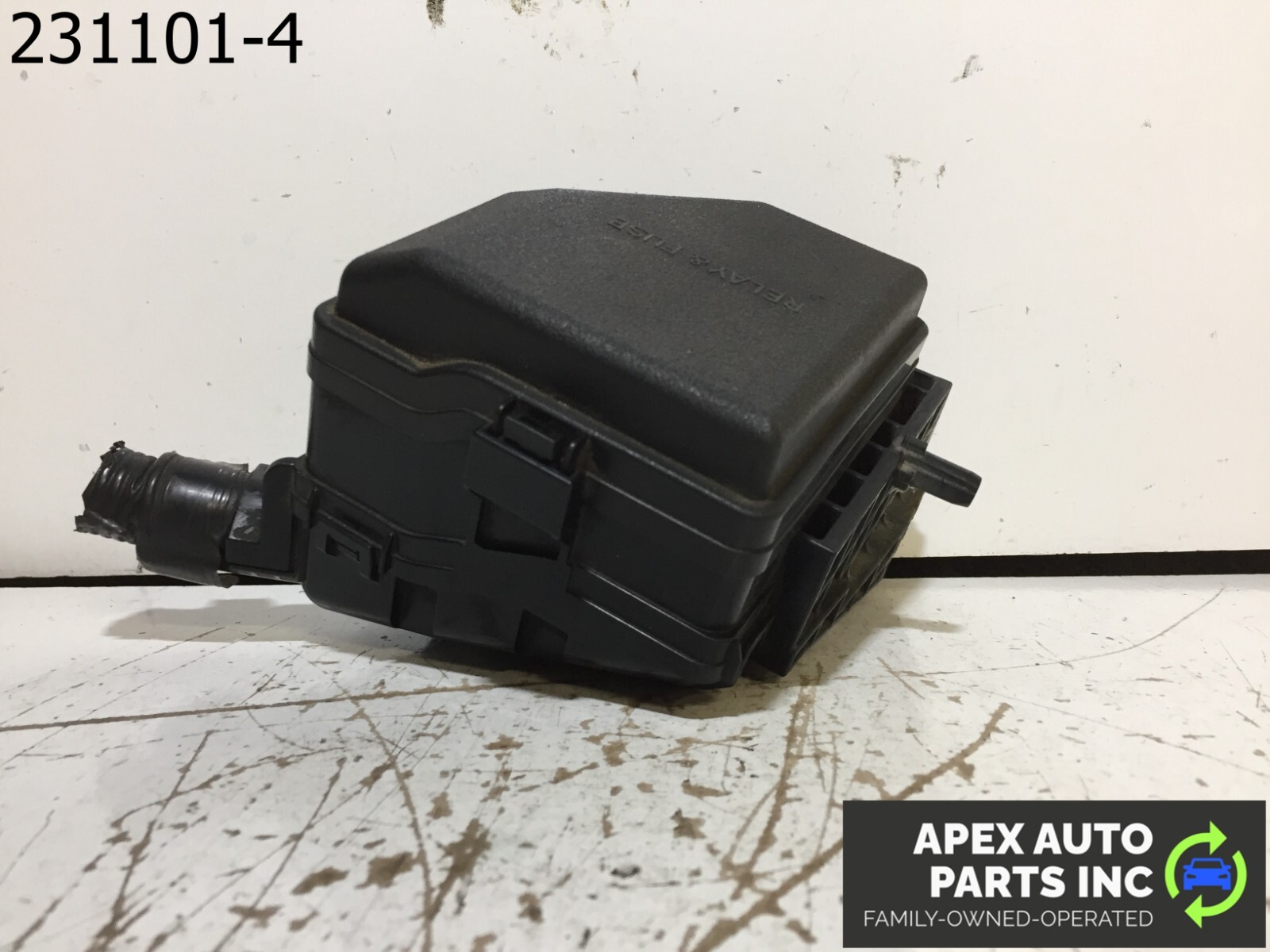 OEM 2015 Lexus ES350 Toyota Denso Relays Box Assembly Unit - Image 5