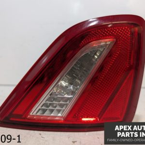 OEM 2016-2018 Nissan Altima 2.5L REAR RIGHT PASSENGER SIDE INNER TAILLIGHT LAMP