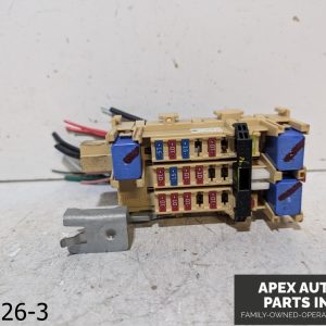 OEM 2016-2019 Nissan Sentra 1.8L Cabin Fuse Box