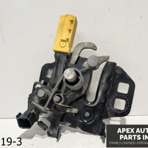 OEM 2017-2018 Ford Fusion 1.5L Front Hood Latch Assembly