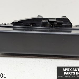 OEM 2017-2020 Nissan Pathfinder 3.5L Fuse Box