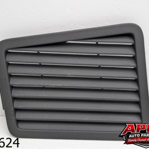OEM 2017 Ford C-Max 2.0L SIDE QUARTER PANEL VENT GRILLE PANEL