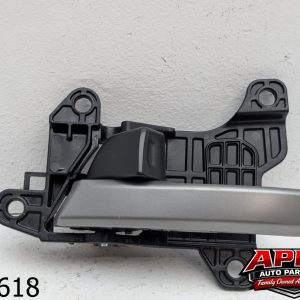 OEM 2018 Hyundai Elantra 2.0L FRONT LEFT DRIVER INTERIOR DOOR HANDLE