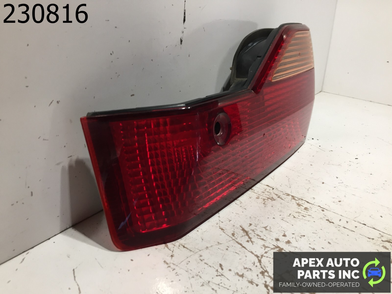 OEM 98-00 HONDA ACCORD SEDAN RIGHT PASSENGER SIDE INNER TAIL LIGHT REAR BACK - Image 3
