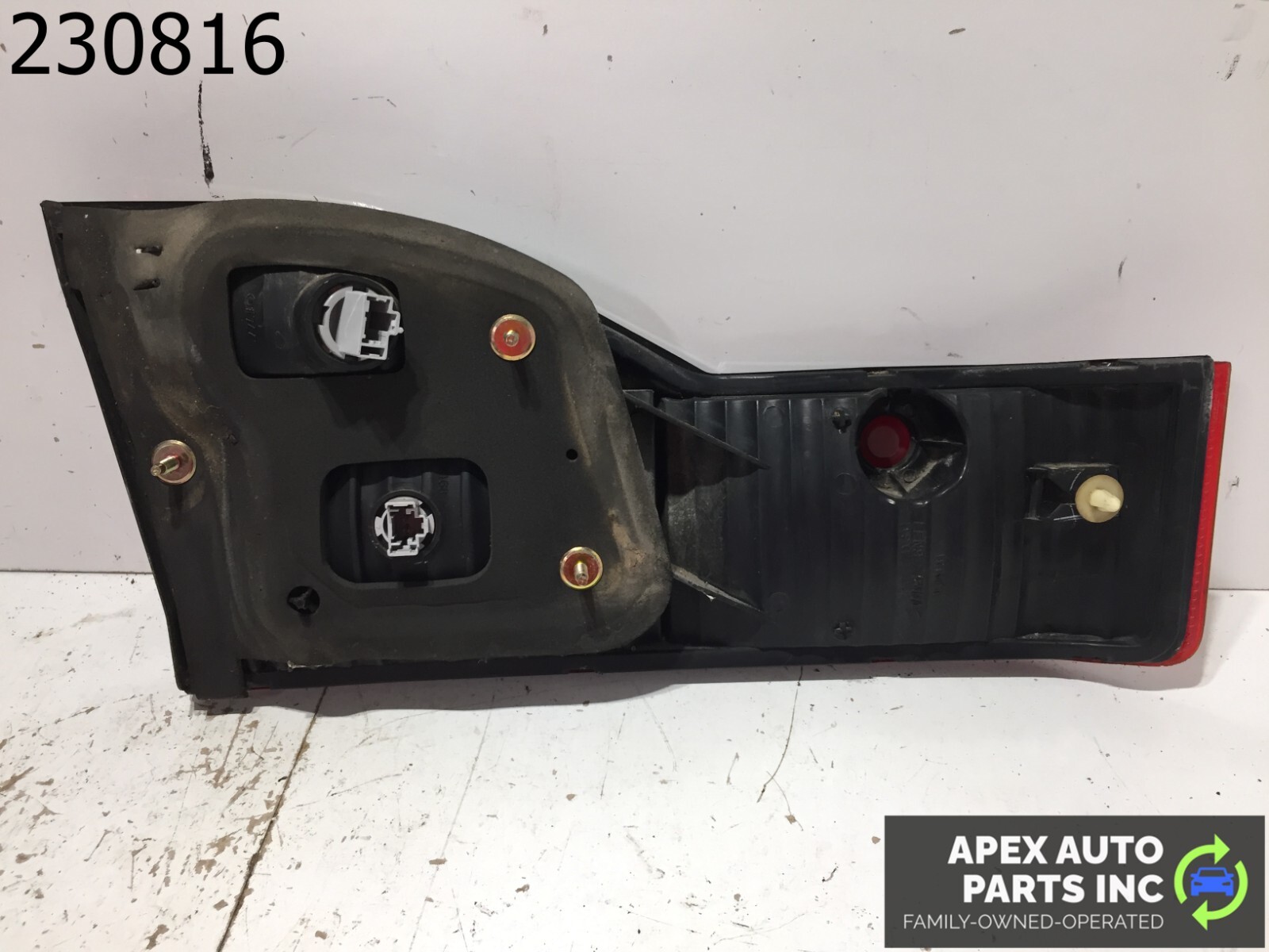 OEM 98-00 HONDA ACCORD SEDAN RIGHT PASSENGER SIDE INNER TAIL LIGHT REAR BACK - Image 5