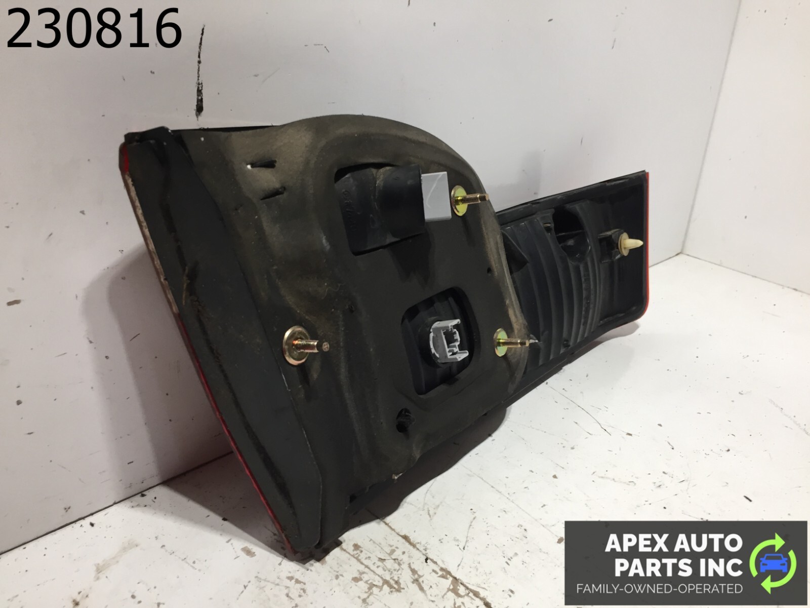 OEM 98-00 HONDA ACCORD SEDAN RIGHT PASSENGER SIDE INNER TAIL LIGHT REAR BACK - Image 6