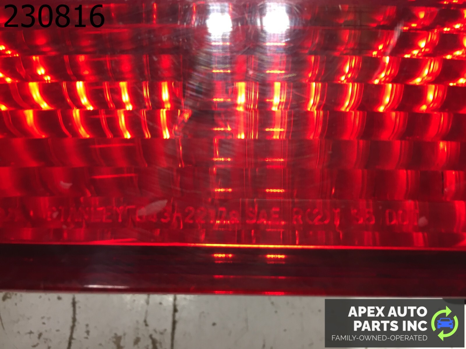 OEM 98-00 HONDA ACCORD SEDAN RIGHT PASSENGER SIDE INNER TAIL LIGHT REAR BACK - Image 8