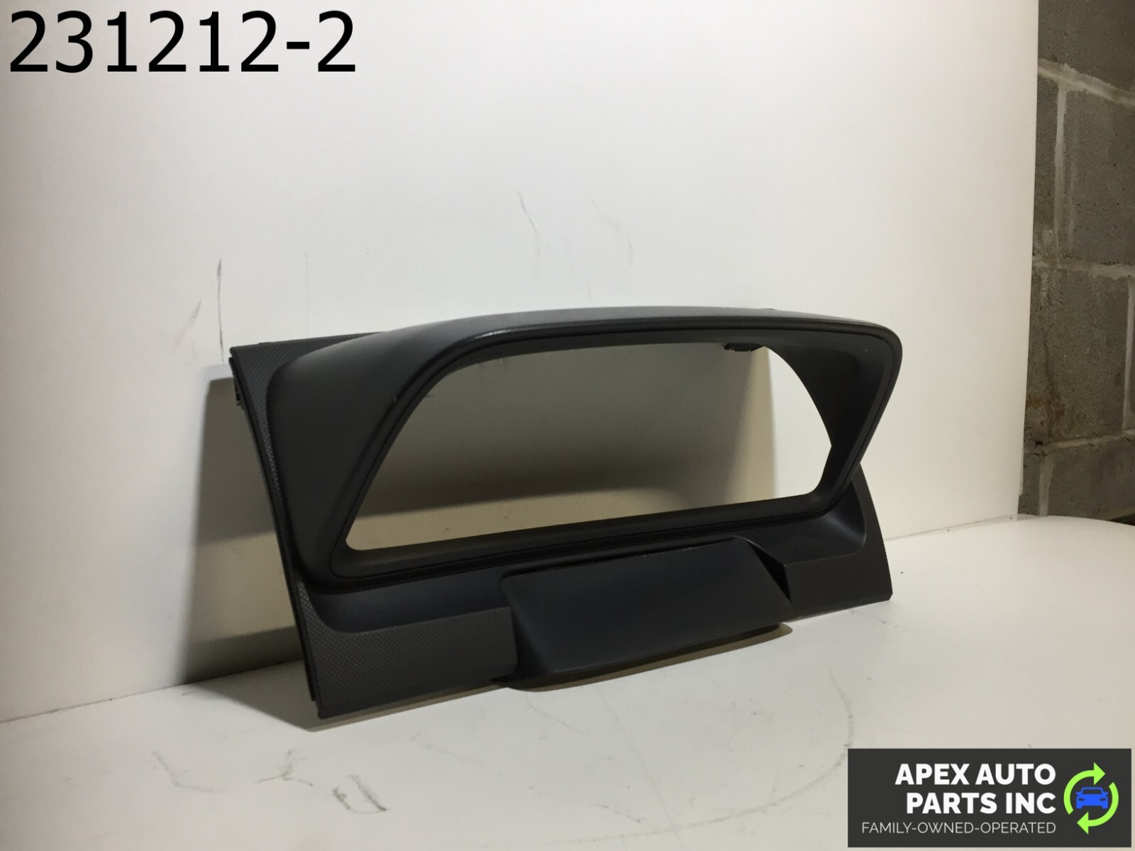 OEM Dodge Journey 2009 DASH ISNTRUMENT CLUSTER SPEEDOMETER BEZEL TRIM - Image 3