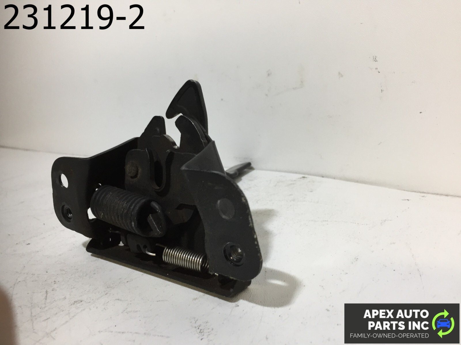 OEM Hyundai Elantra 2012 Hood Lock Latch 811303X000 - Image 3