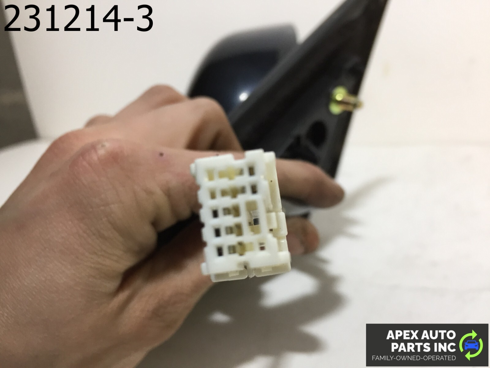 OEM Infiniti G35 2004 Door Mirror Right Power Heated Passenger Side - Image 8