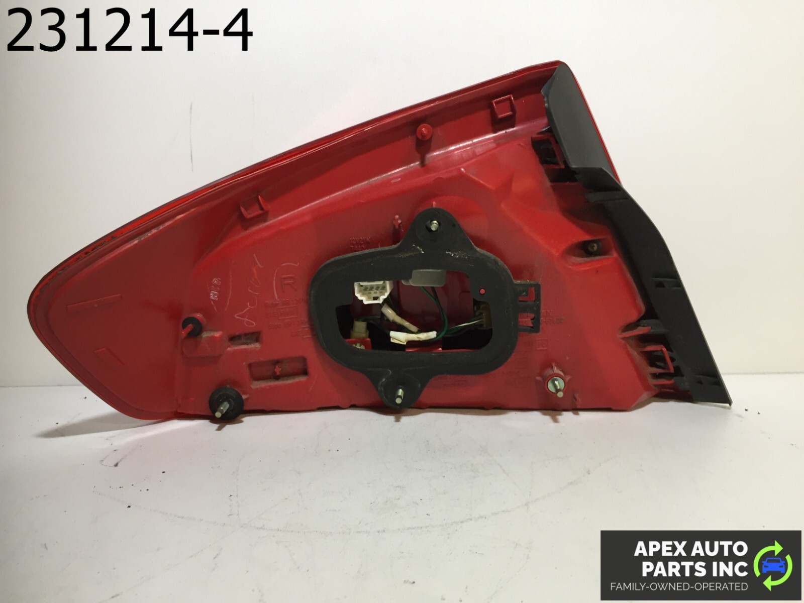 OEM Infiniti G35 2004 Right Passenger Rh Side Tail Light 7224K DG1 - Image 5