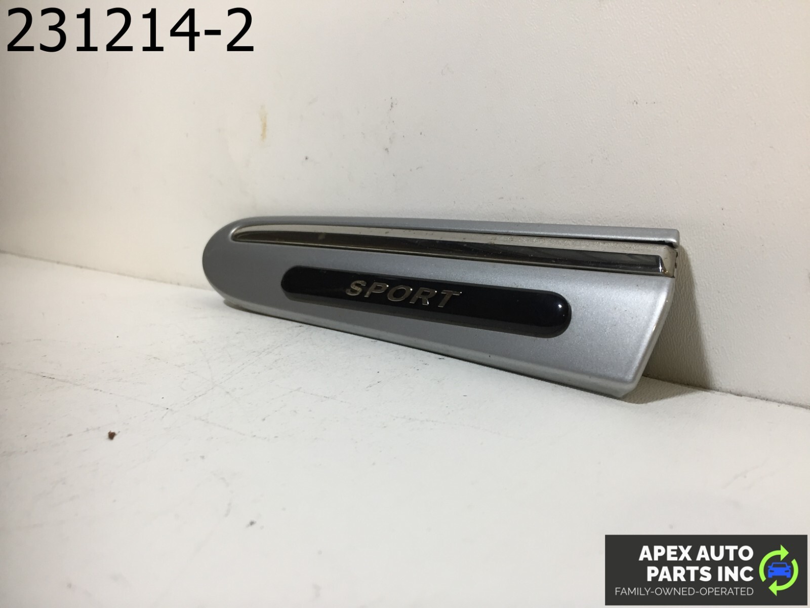 OEM Mercedes C230 2006 Front Left Driver Fender sport Molding Trim - Image 4