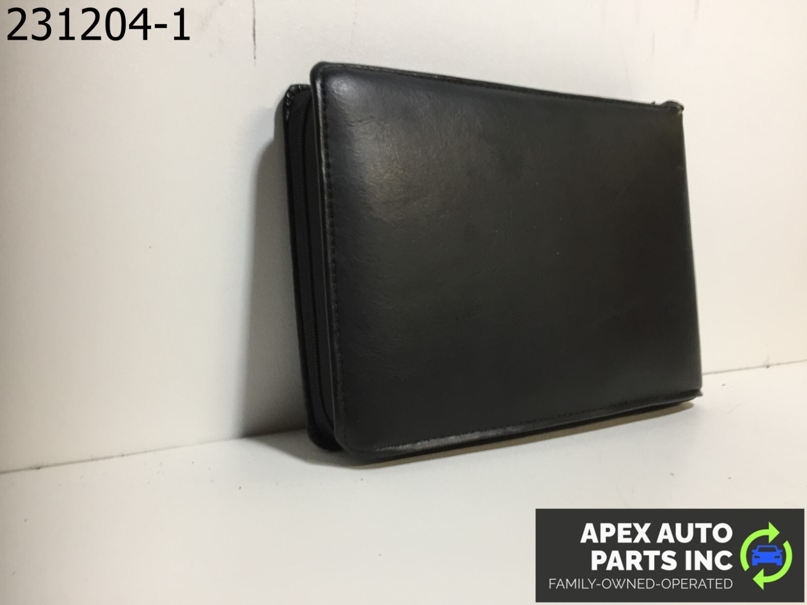 OEM Mercedes ES320 1998 OWNERS MANUAL W/ CASE - Image 6