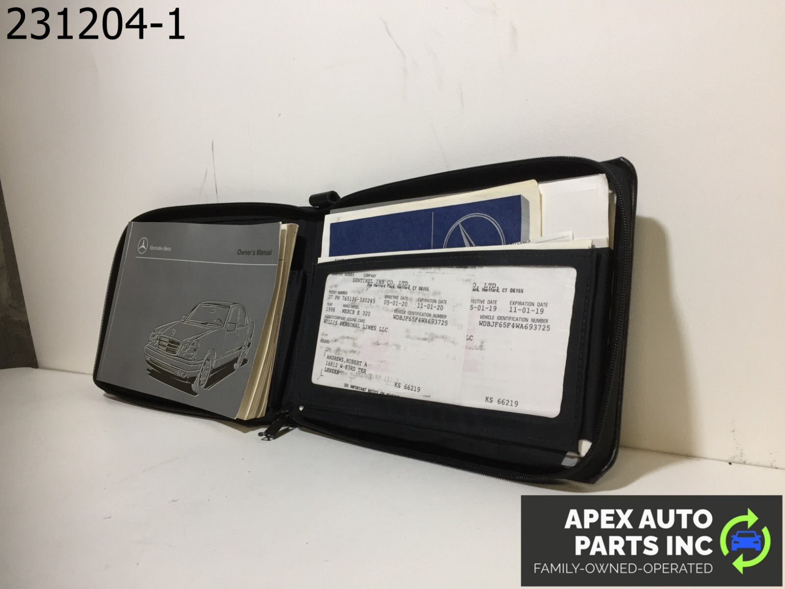 OEM Mercedes ES320 1998 OWNERS MANUAL W/ CASE - Image 10