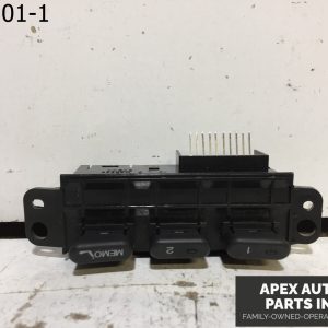 OEM Nissan Pathfinder 2005 Seat Position Memory Switch 25491-4W300