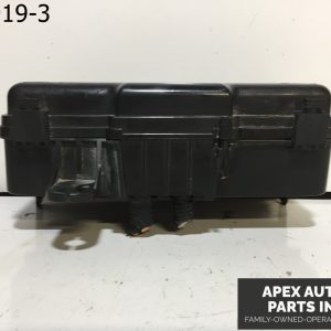 03 04 05 06 2003 2004 2005 2006 ACURA MDX RELAY AND FUSE BOX S3V-A1 With Lid