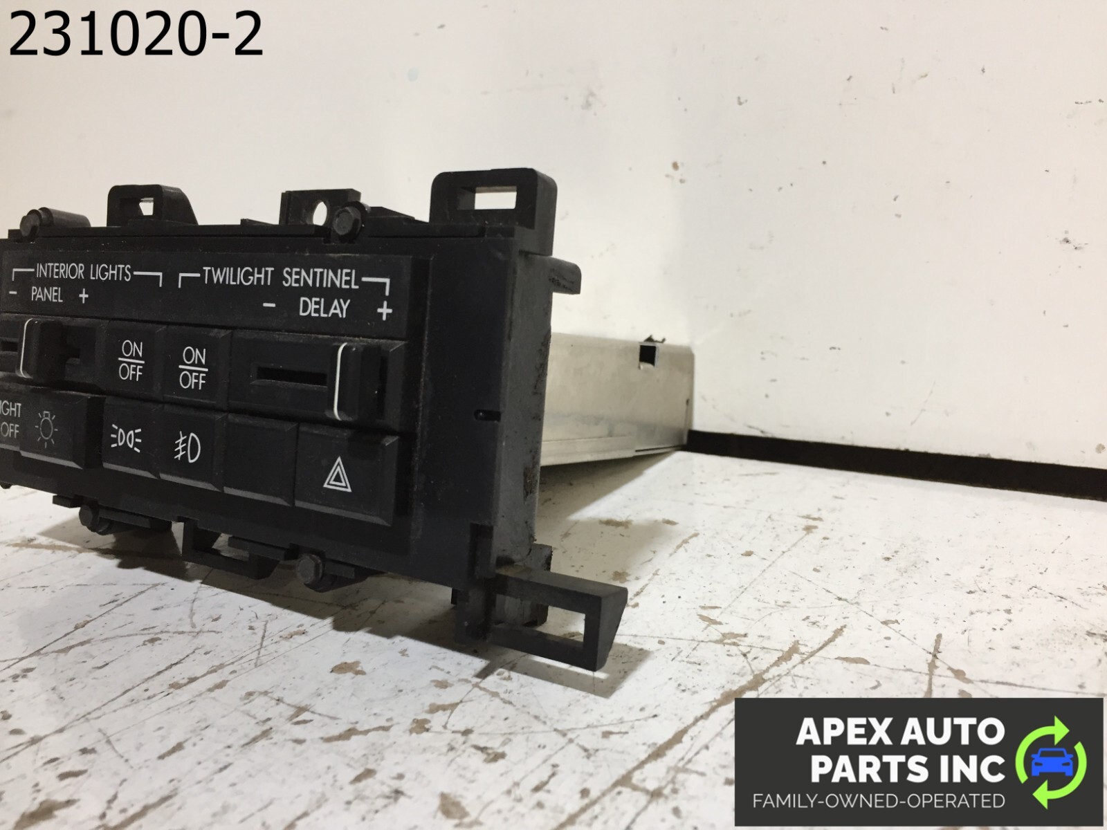 1990 Cadillac Allante Auto Headlamp Head Light Switch - Image 4