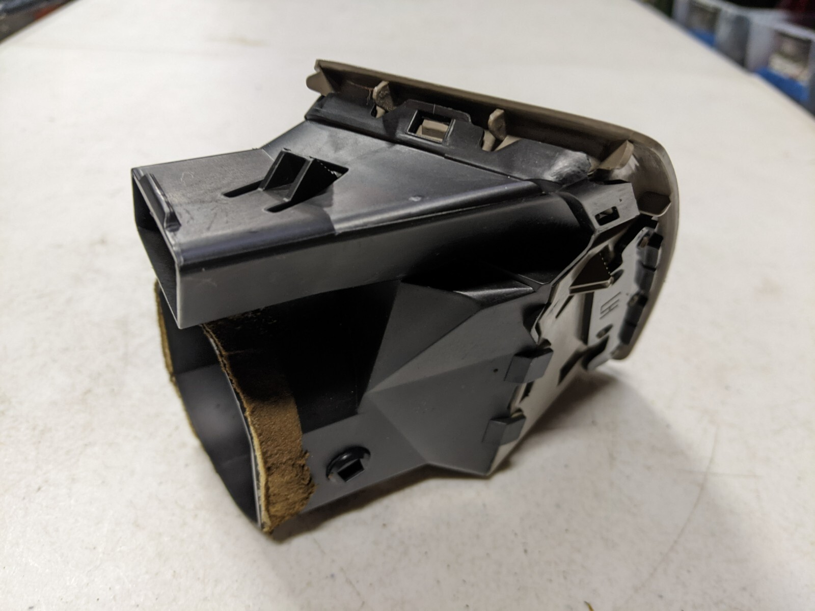 2003-2014 VOLVO XC90 FRONT LEFT DRIVER SIDE DASH AC AIR VENT OEM - Image 3