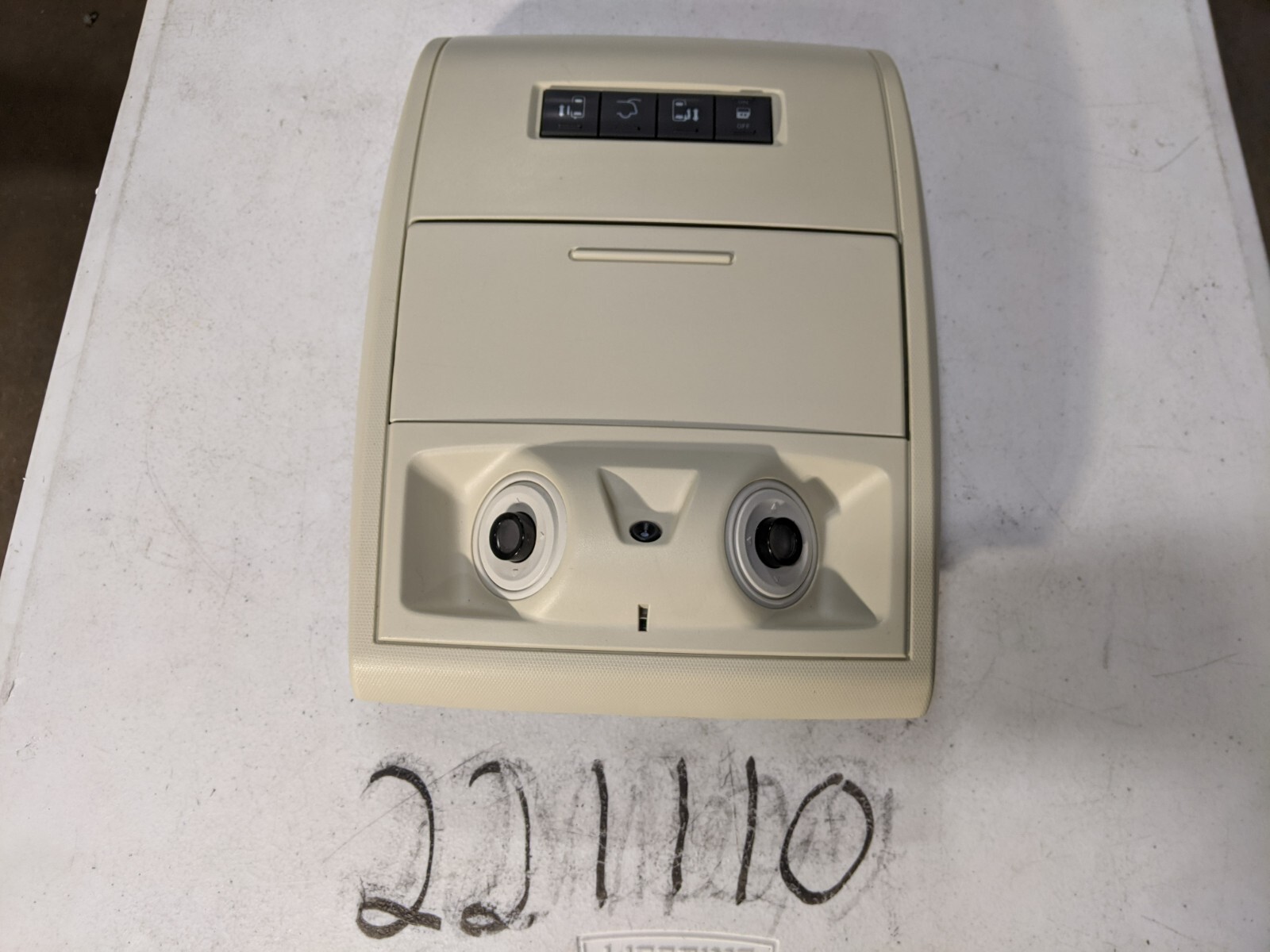 2009-2014 Volkswagen Routan Center Overhead Console Assembly OEM