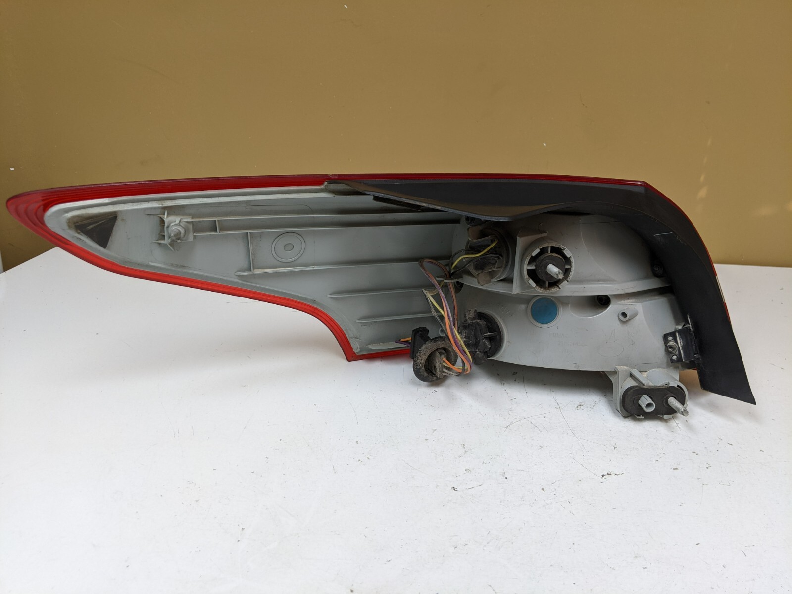 2015 16 17 18 Ford Focus Sedan Brake Stop Lamp Tail Light Quarter Right Rh OEM - Image 5