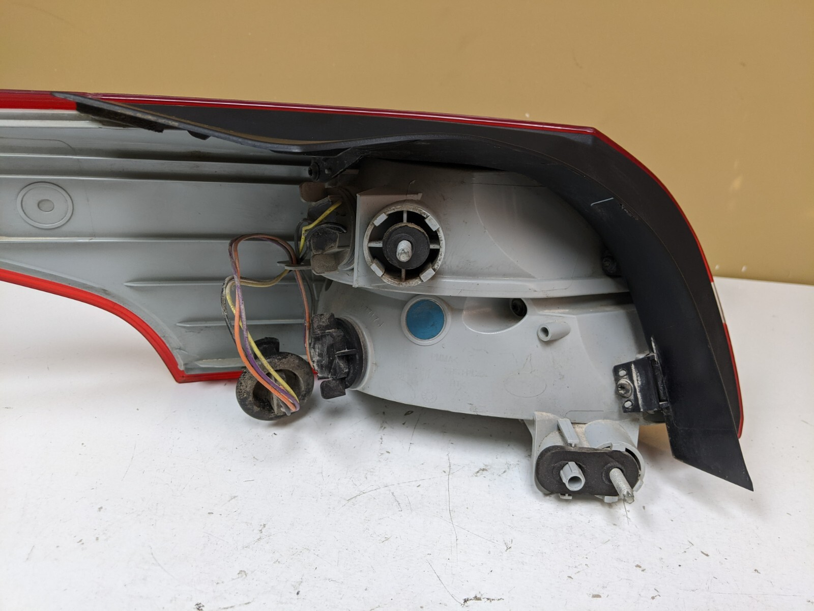 2015 16 17 18 Ford Focus Sedan Brake Stop Lamp Tail Light Quarter Right Rh OEM - Image 7