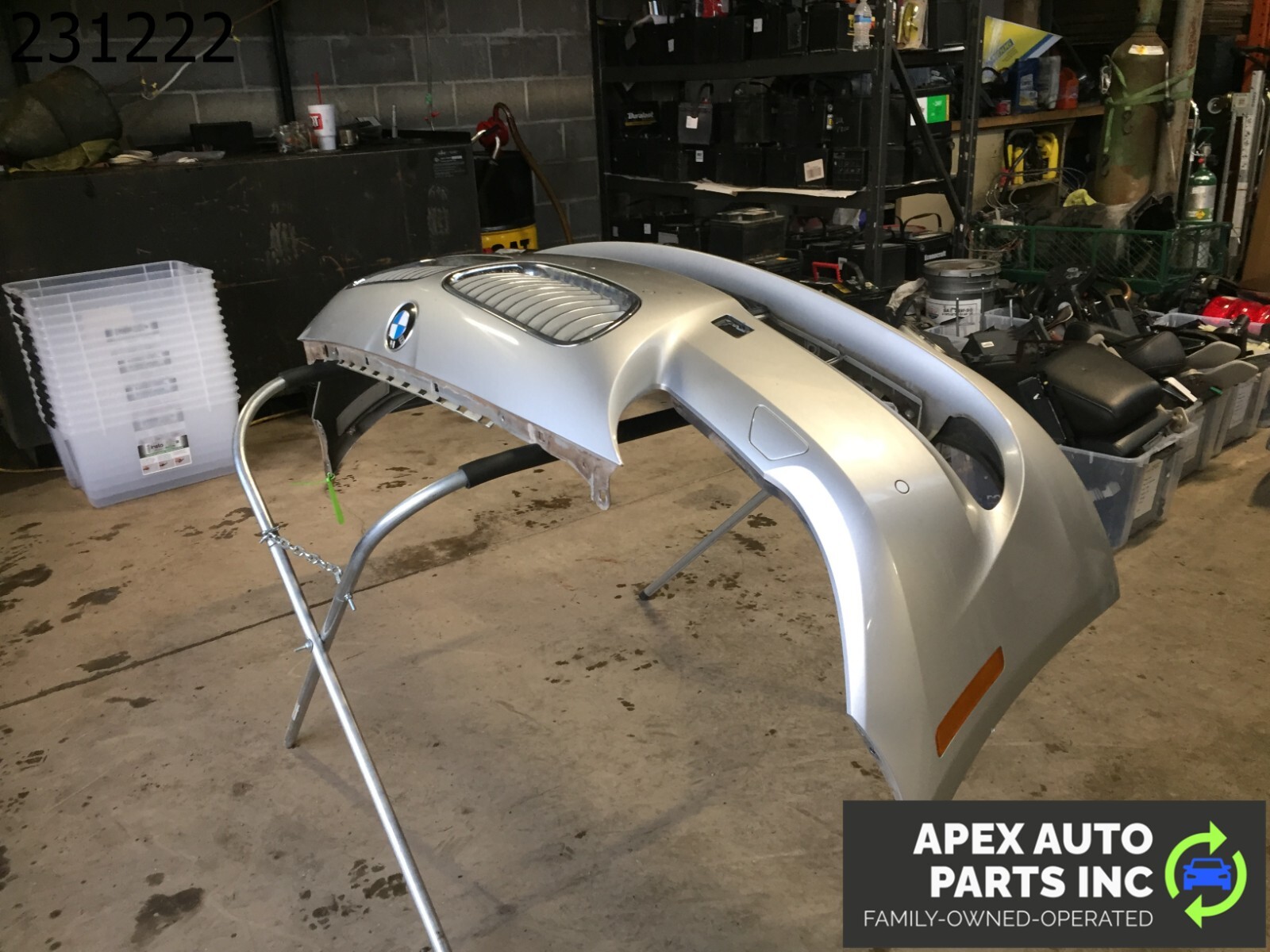 *NO SHIPPING* OEM 2011 BMW 550i Bumper Cover Panel W Grille Fog Lamps - Image 4