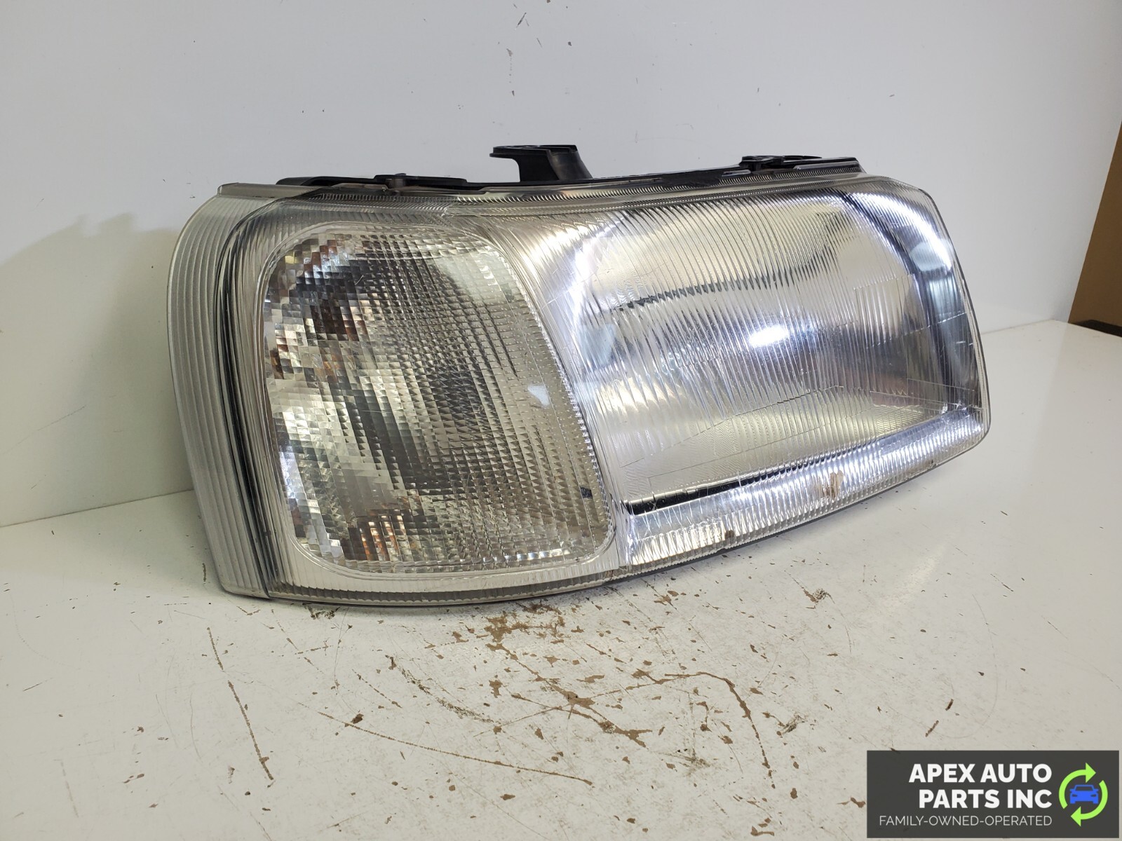 OEM 02-03 Land Rover Freelander Halogen Passenger Right Side Headlight LAMP - Image 3