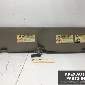 OEM 03-09 Kia Sorento Sun Visor Set Sunvisors Mirrors Light Set Driver Passenger