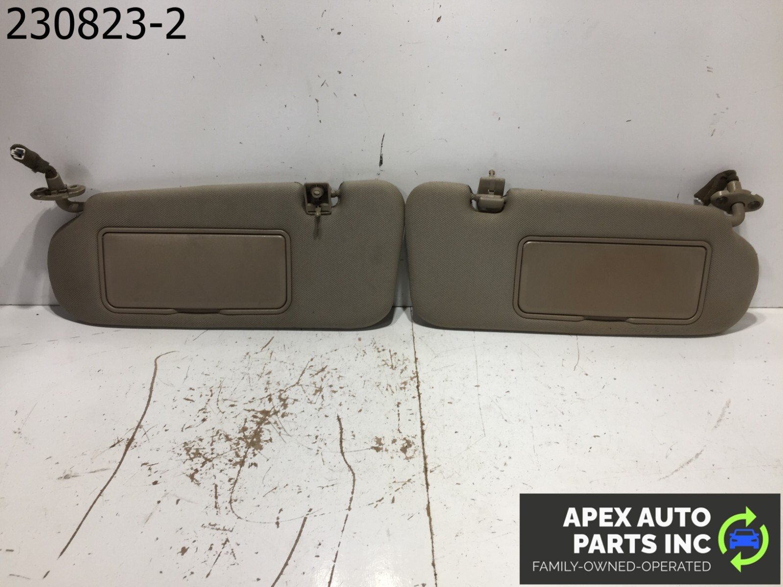 OEM 03-09 Kia Sorento Sun Visor Set Sunvisors Mirrors Light Set Driver Passenger