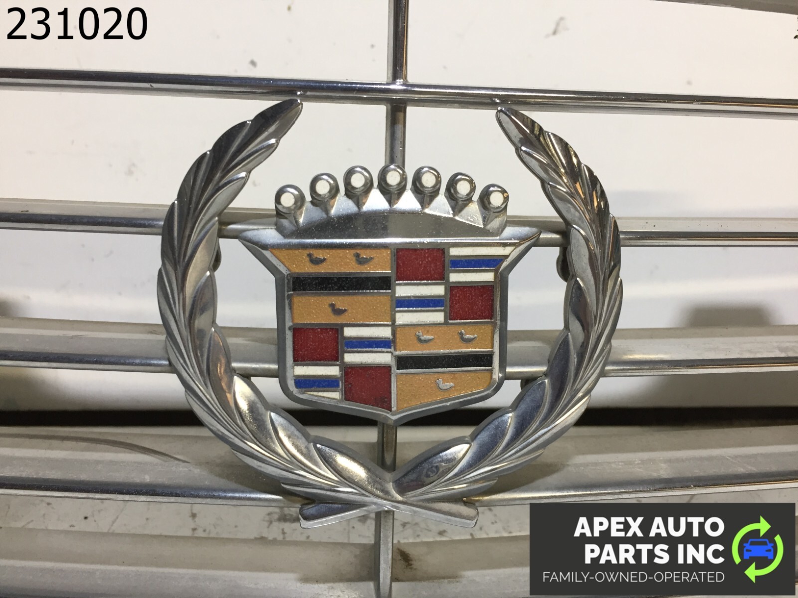 OEM 1990 Cadillac Allante FRONT GRILLE GRILL OEM - Image 5