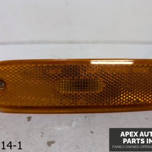 OEM 1992-1995 Mazda MX-3 1.6L Front Bumper Amber Marker Reflector LH