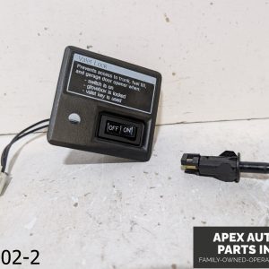 OEM 1999-2004 Cadillac Seville 4.6L VALET LOCK