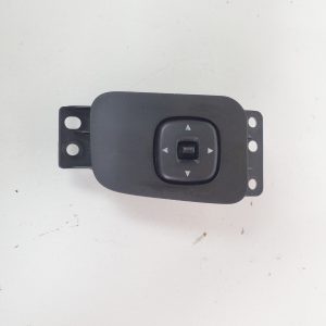 OEM 2000 - 2006 Mazda MPV - Power Side Mirror Control Switch P/N: LD47 66 600